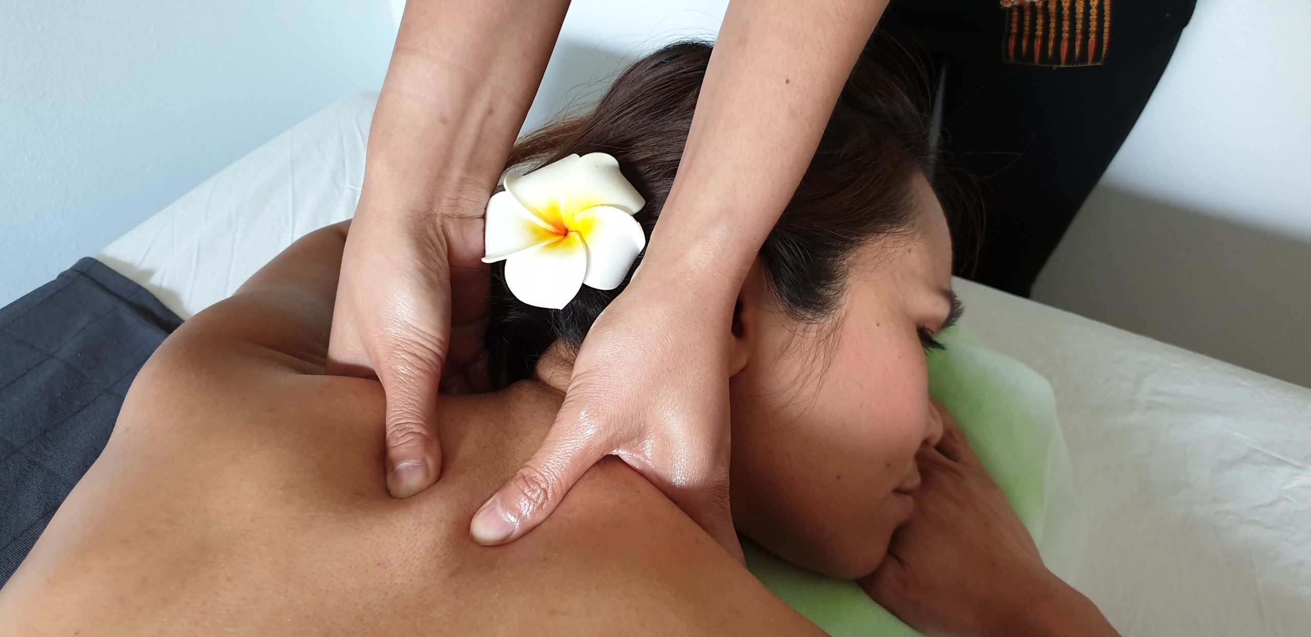 Sombatt Thai Massage und Spa in Schwabach - Rücken, Schulter, Nacken